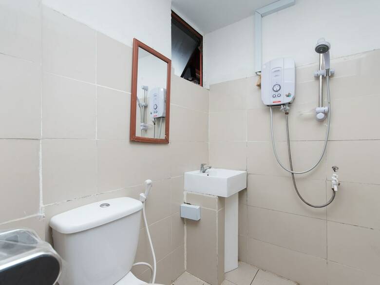 Hotel Oyo 1128 Lodge 88 (1)
