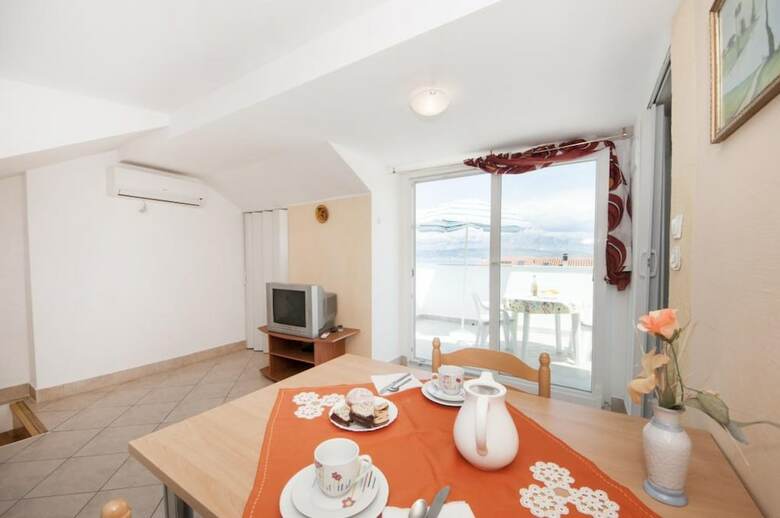 Apartments Jasenka Supetar
