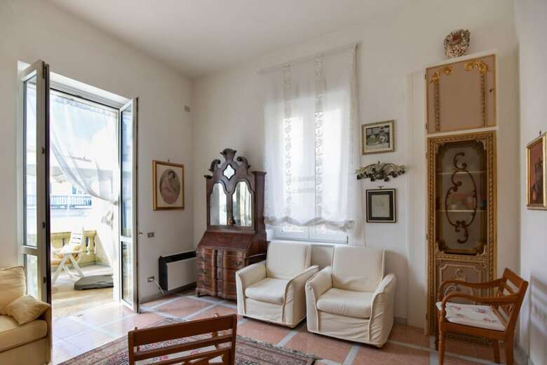 Lido Beach Apartment
