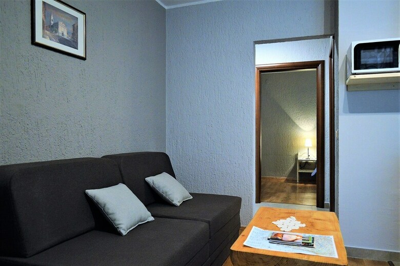 Apartments Nikic