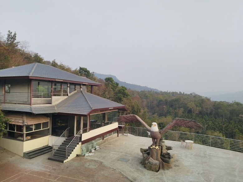 Hotel Eagle Eye Resorts