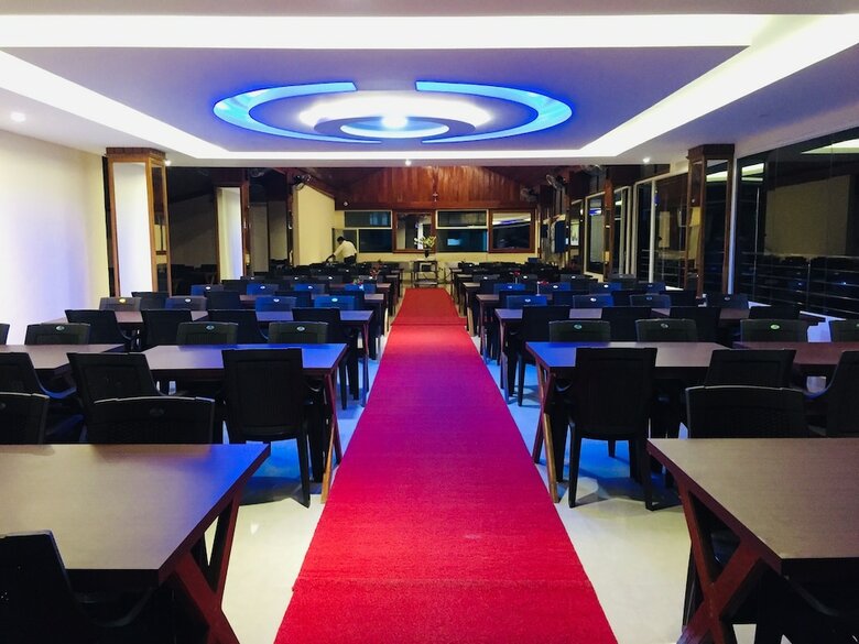 Hotel Eagle Eye Resorts