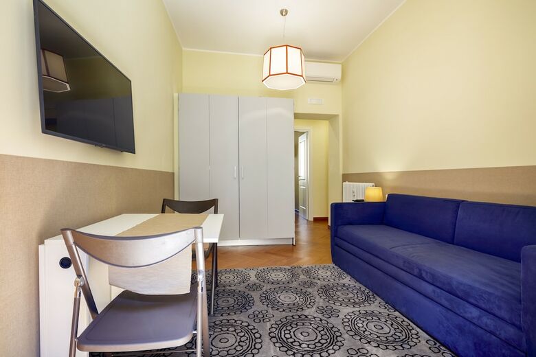 Hotel Hometown Vite