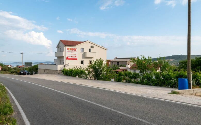 Apartments Livaja