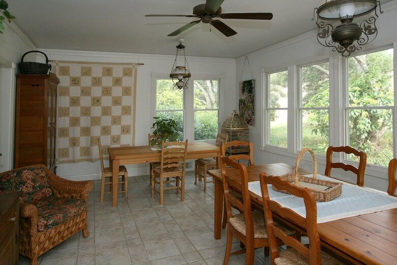 Bed & Breakfast Belle de Jour Inn
