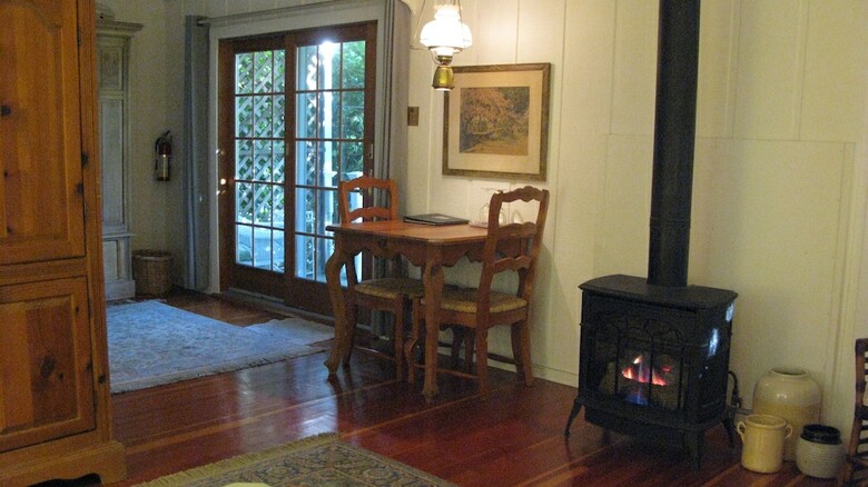 Bed & Breakfast Belle de Jour Inn