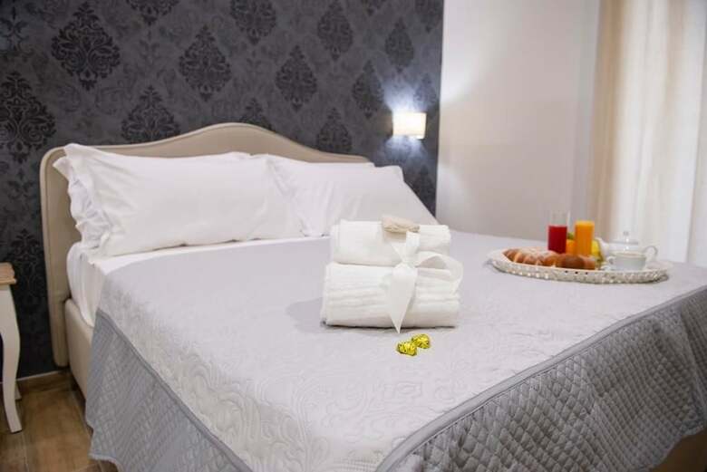 Bed & Breakfast Camera E Caff� Deluxe