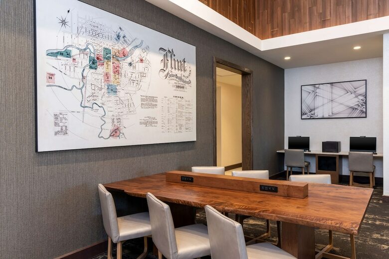 Hotel Hyatt Place Flint / Grand Blanc