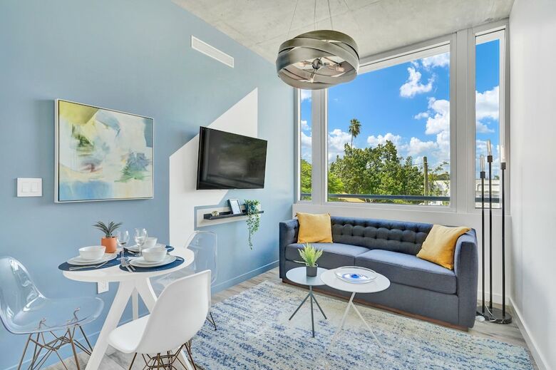 Aparthotel Destination Stays - The Miami Loft Hotel