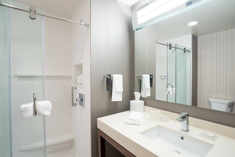 Hotel Courtyard By Marriott Charleston-north Charleston