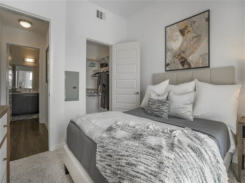 Aparthotel Luxury Westwood Apartments