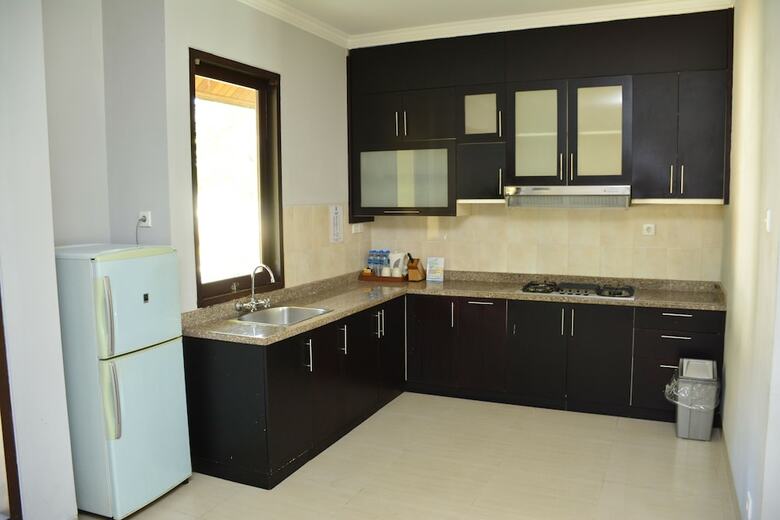 Bed & Breakfast Townhouse Bukit Damai Indah