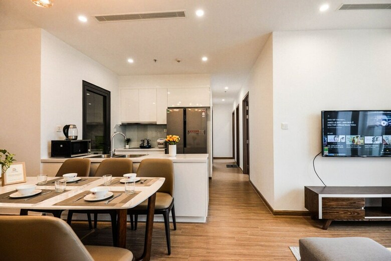 Aparthotel Luxhome Vinhomes Skylake