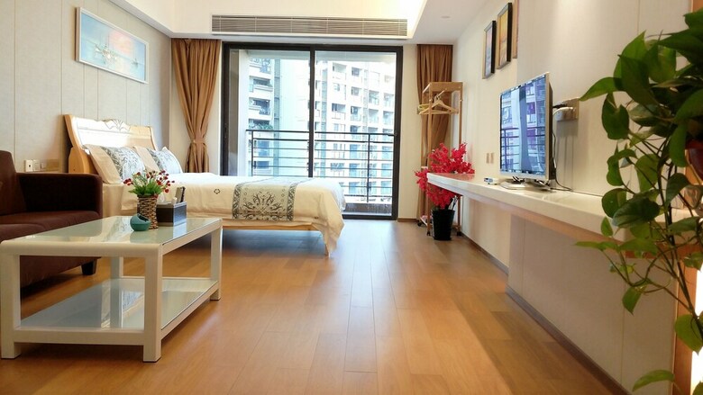 Lovely Romantic Dapeng Beach Apartment