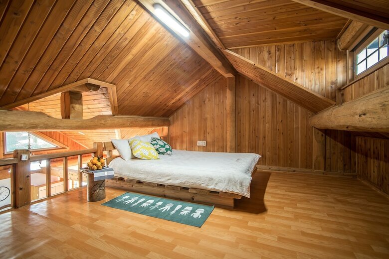 Jeju Seogwipo Log House Pension