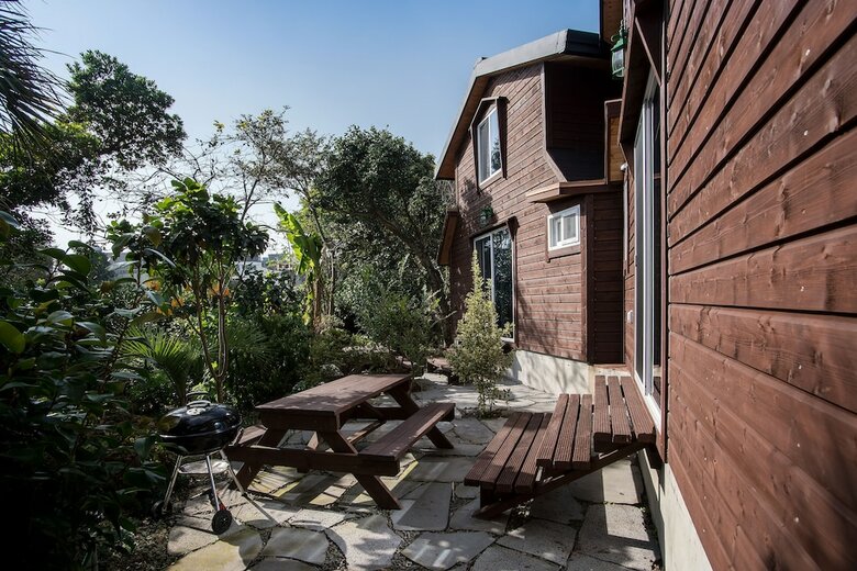 Jeju Seogwipo Log House Pension