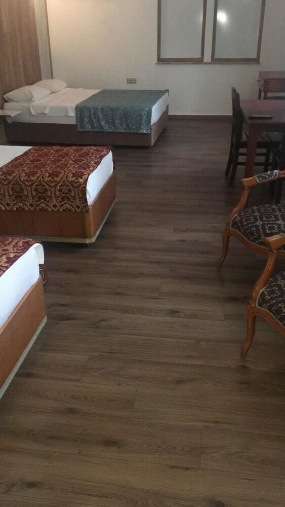 Urcu Hotel