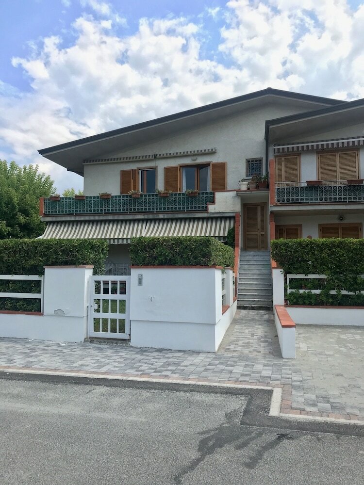 Forte Dei Marmi Apartment