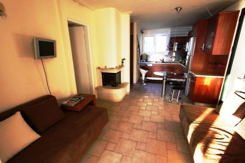 Beachfront 2 Bedroom Luxury House