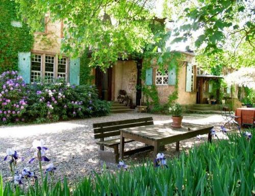 Bed & Breakfast Chambres D'h�tes Le Clos Saint L�onard