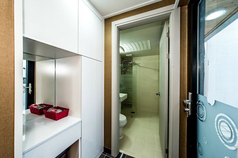 Apartamentos Sbs Love Pension