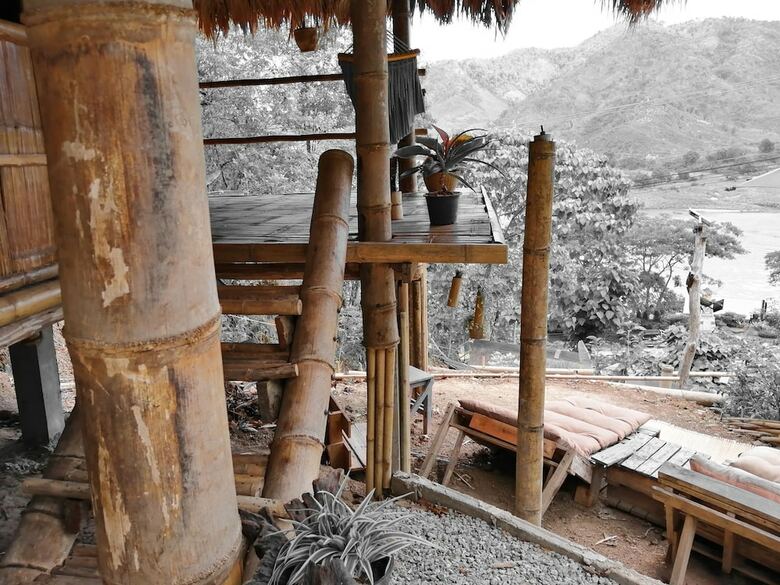 Hotel Art Khamu Homestay