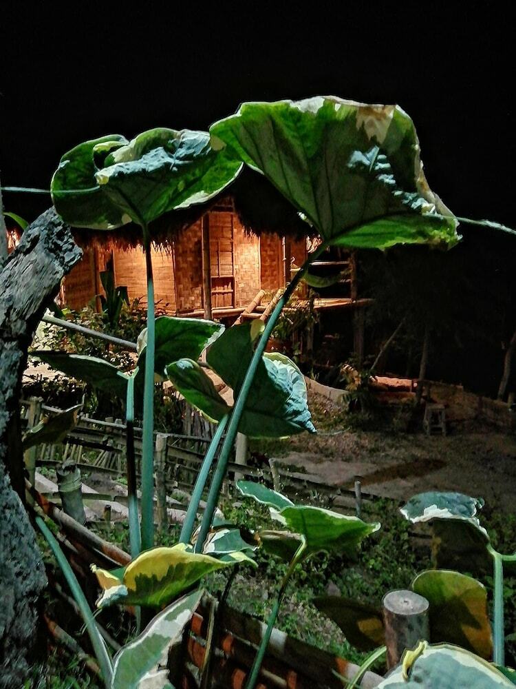 Hotel Art Khamu Homestay