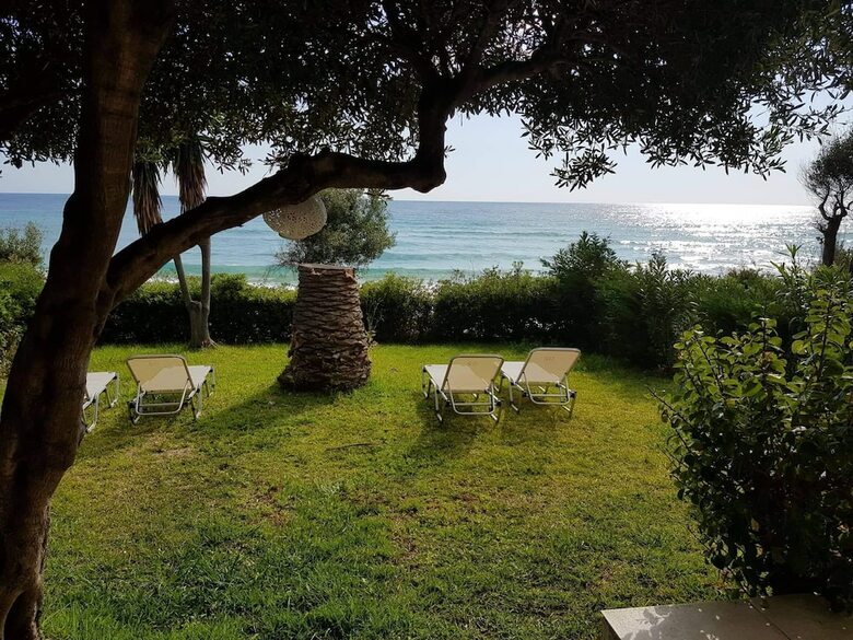 Apartamentos Menigos Ab4g No50 Beachfront 2 Bdr Apt