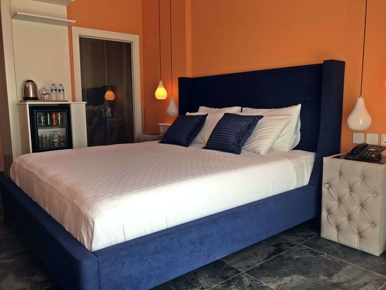 Hotel Ferush Otel