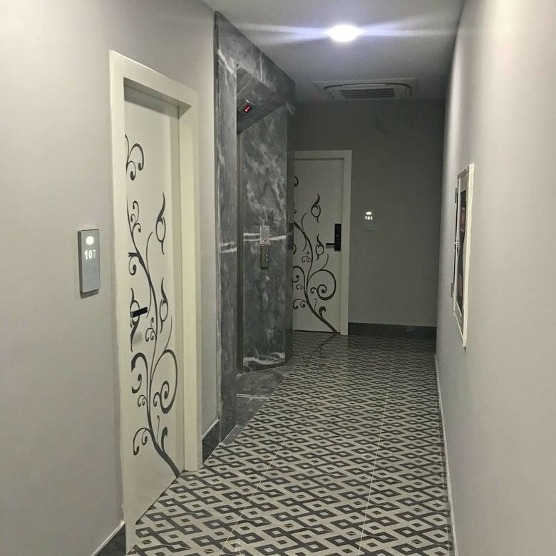 Hotel Ferush Otel