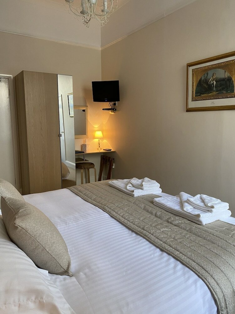 Hotel The Birkdale Guest House