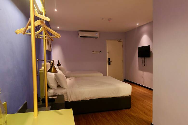 Le Embassy Hotel Georgetown
