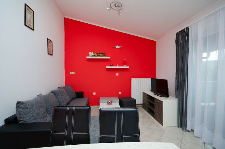 Apartments Mirjana