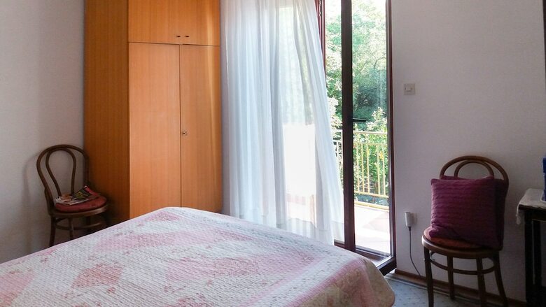 Apartments And Room Mirjana