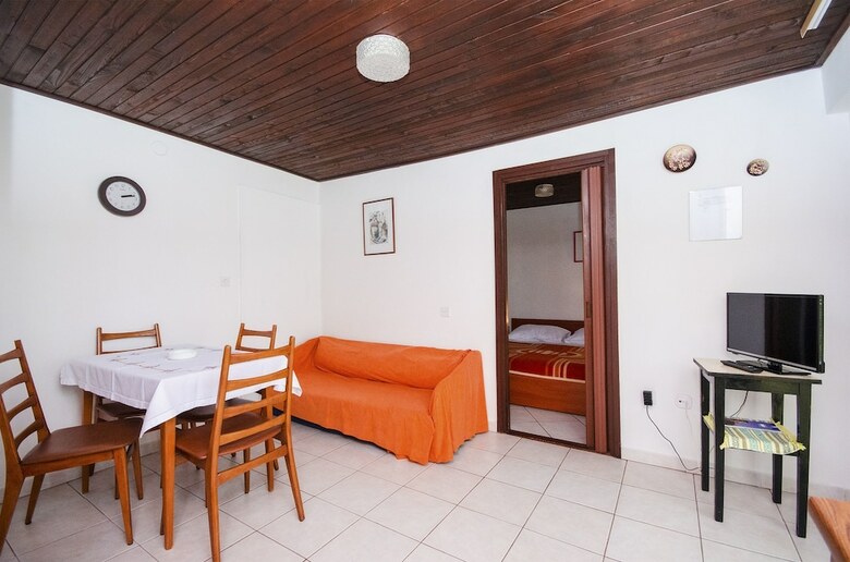 Apartments Ivan