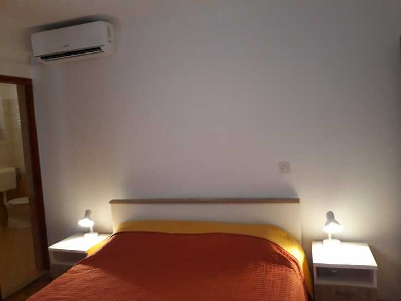Apartments And Rooms Valter
