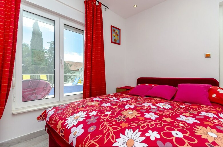 Villa House Pinky