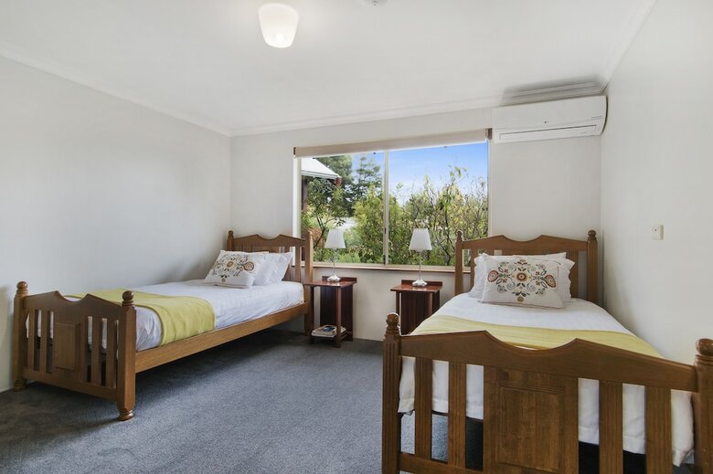 Bed & Breakfast Shambhala Guesthouse