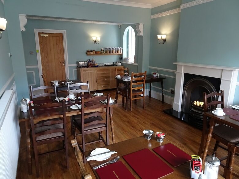 Bed & Breakfast The Fernbank Hotel