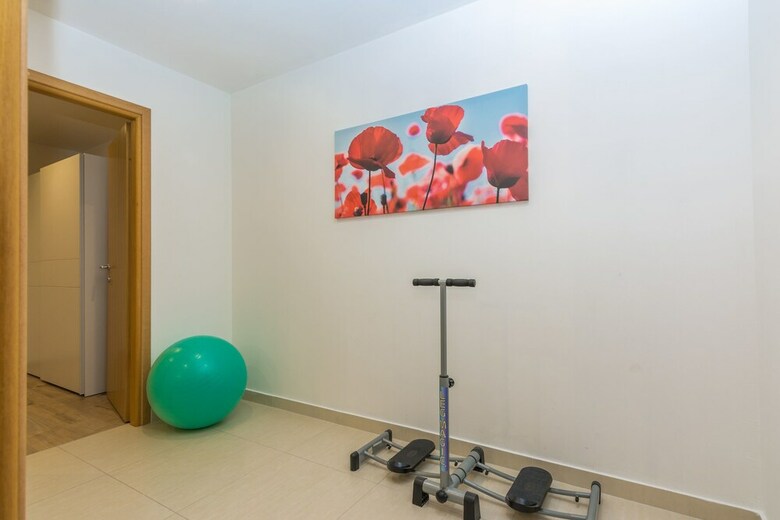 Villa Josipa-with Pool And Beautiful Garden