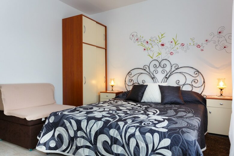 Apartments And Rooms Gordana