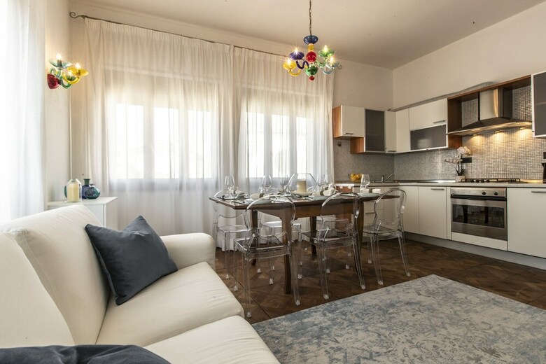 Greci Canal View Apartment R&r