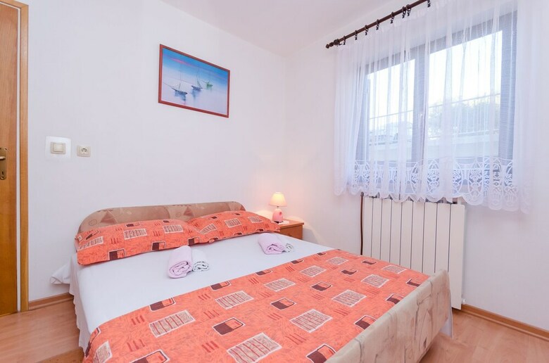 Apartamentos Diana