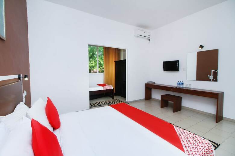 Oyo 245 The Kings Bay Hotel