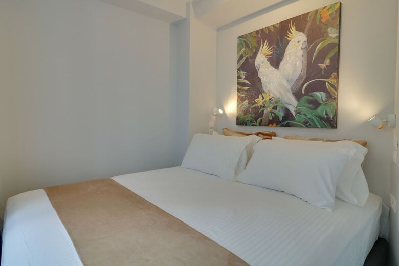 Apartamentos Athinn Residence