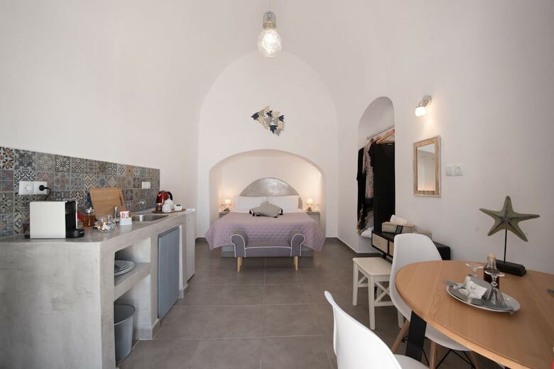Hotel 1812 Caves 'n Mansion