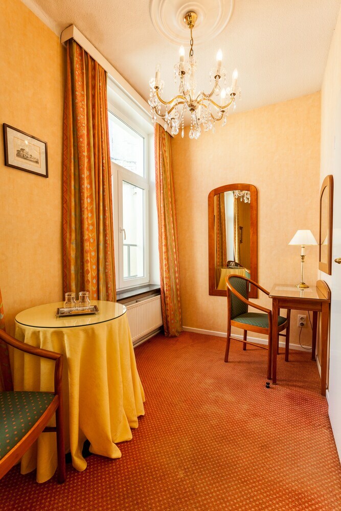 Avenue Boutique Hotel