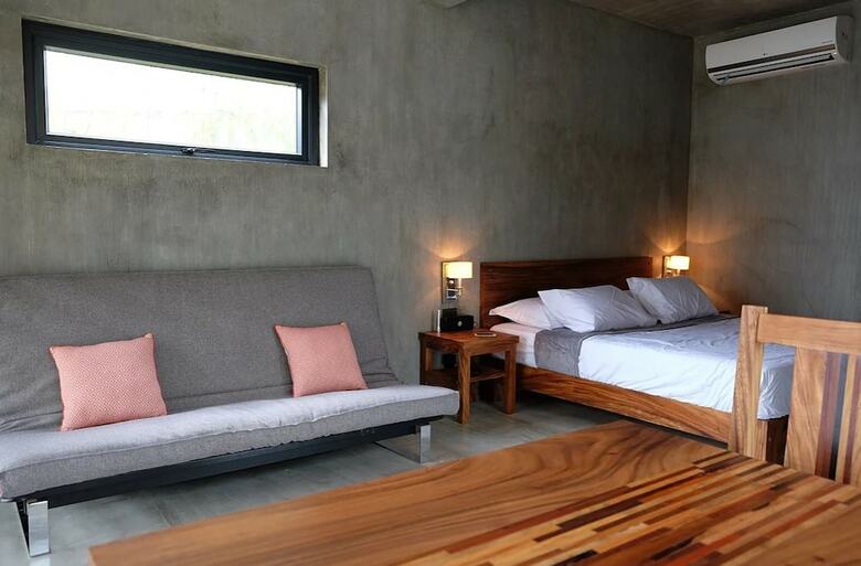 Hotel Veue Beach Cabins