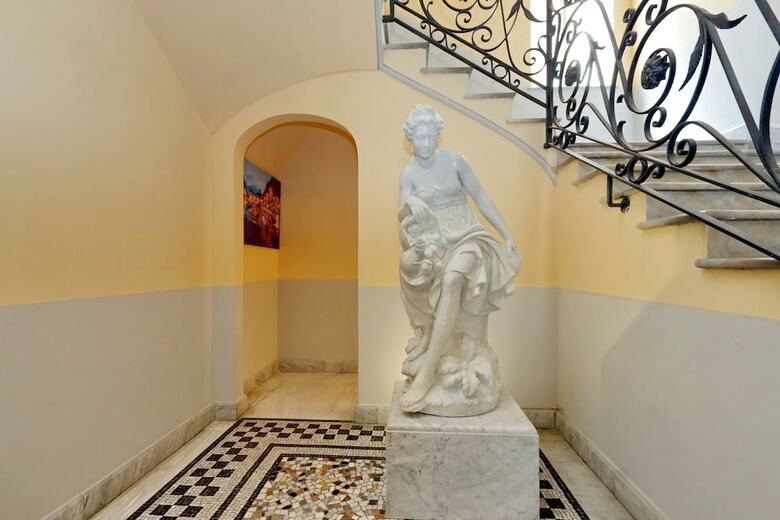 Cozy Vittoria Colonna