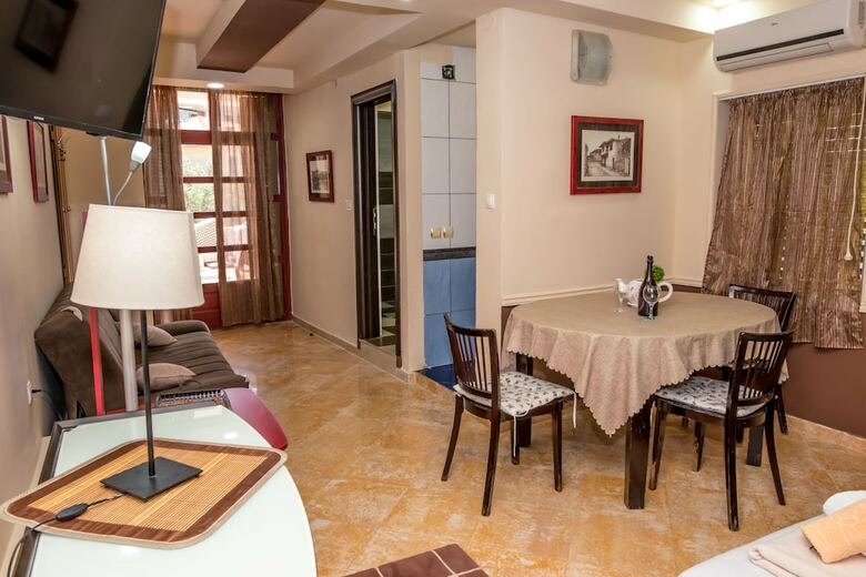 Hotel Jovan Apartments